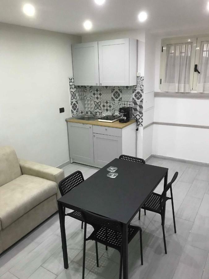 Nel Cuore Di Napoli Apartment Ngoại thất bức ảnh